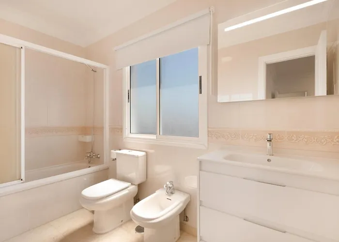 Private * Канделария